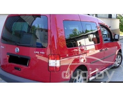 Боковые пороги (трубы) короткая база с площадками для Volkswagen Caddy (2010-...)